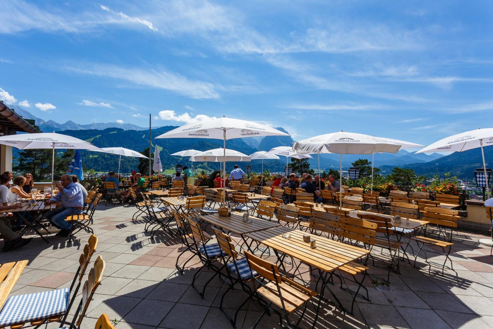 Landkomforthotel Panorama & Restaurant Bella Vista ガルミッシュ・パルテンキルヒェン エクステリア 写真